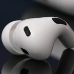 air pods right